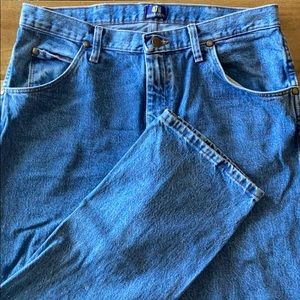 Men’s Wrangler Jeans